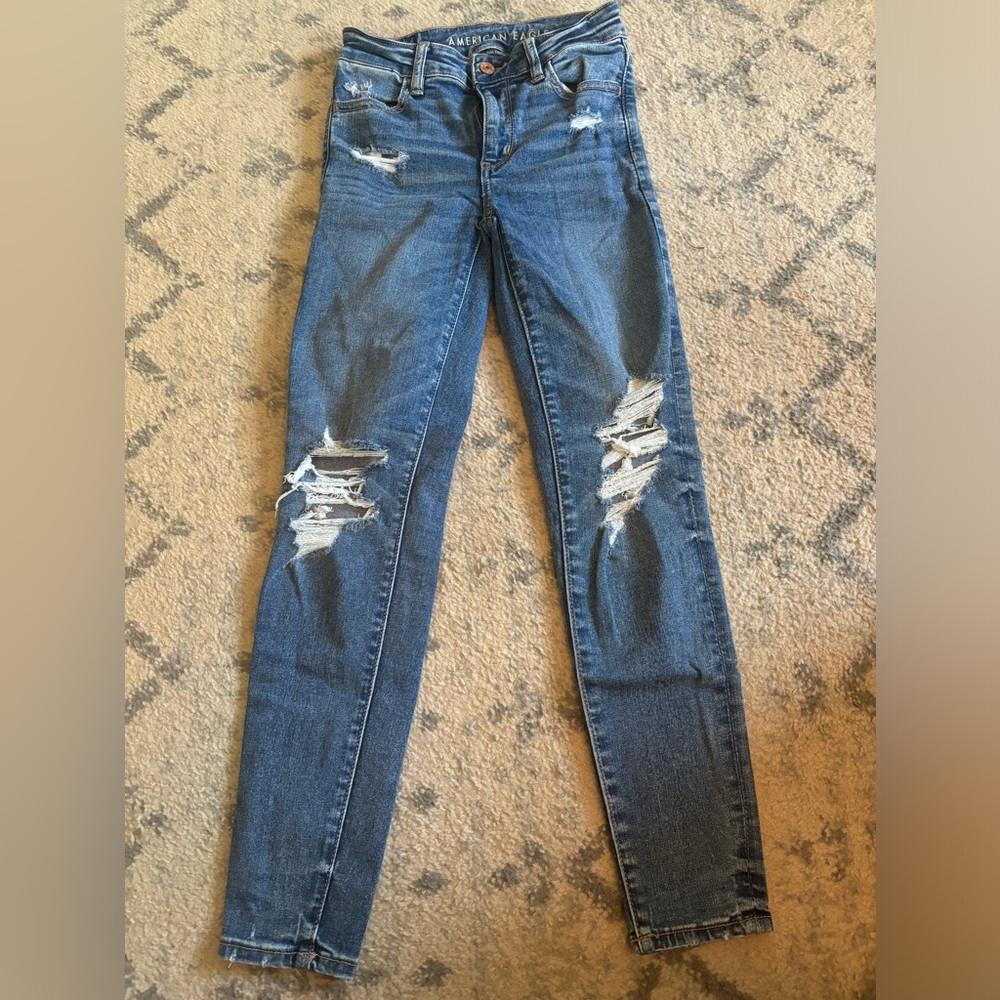 American Eagle jeans size 2 short